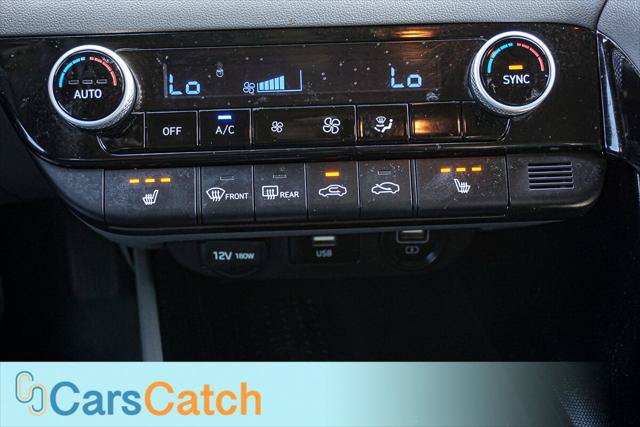 Used 2022 Hyundai Elantra SEL w/ Convenience Package FWD image 26