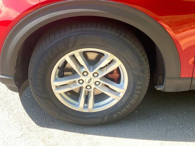 Used 2021 Ford Explorer XLT w/ Equipment Group 202A RWD image 6