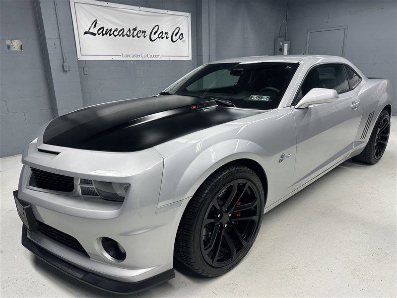 Used 2013 Chevrolet Camaro SS w/ SS Performance Package image 1