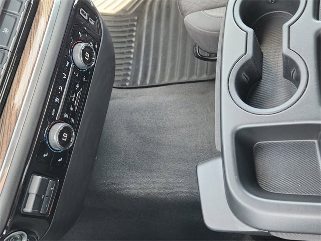 Used 2025 Chevrolet Silverado 1500 LT image 22