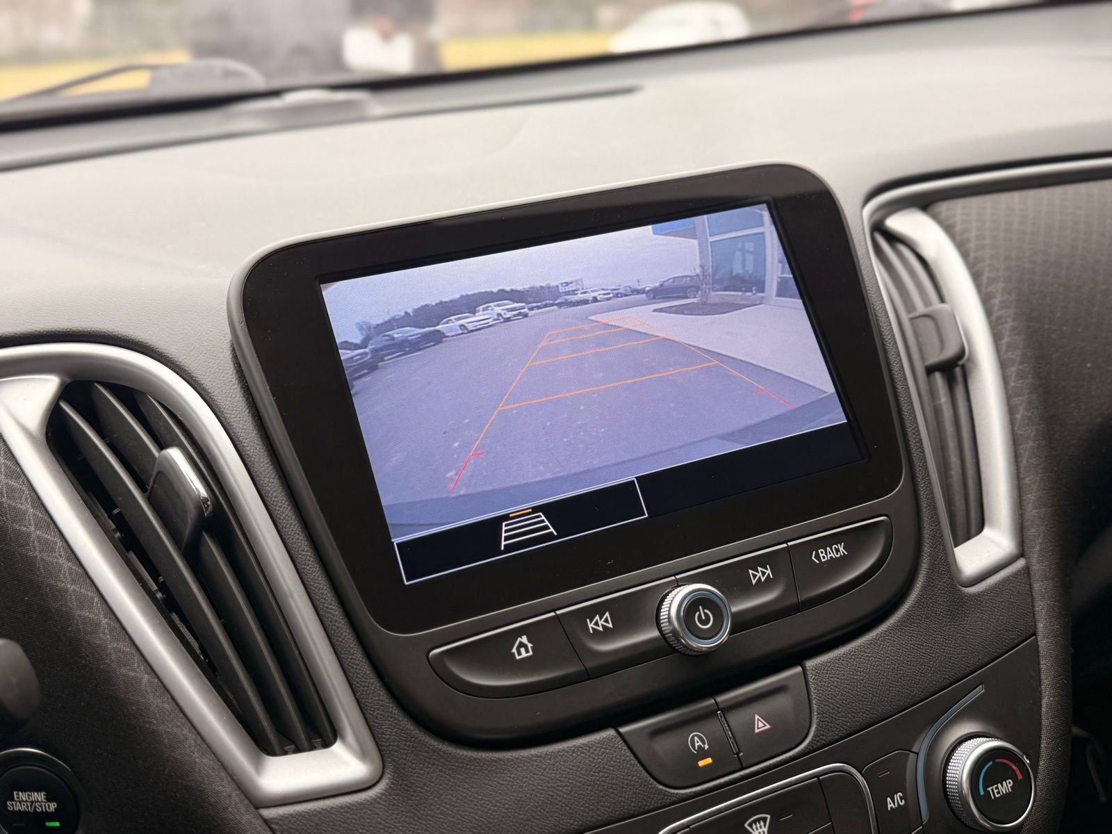 Used 2021 Chevrolet Malibu RS image 39