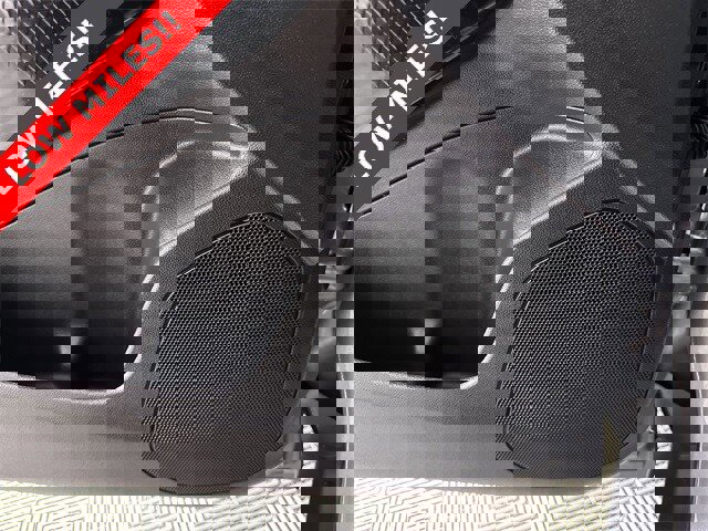 Used 2025 Chevrolet Trax RS w/ Sunroof Package image 25