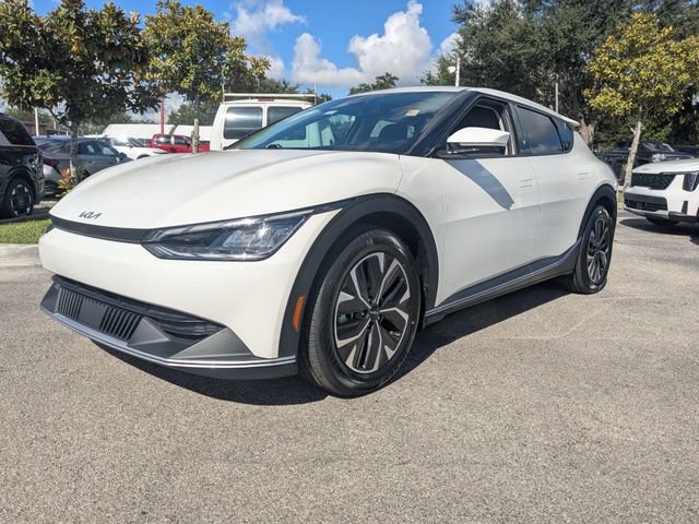 Certified 2024 Kia EV6 Light RWD image 2