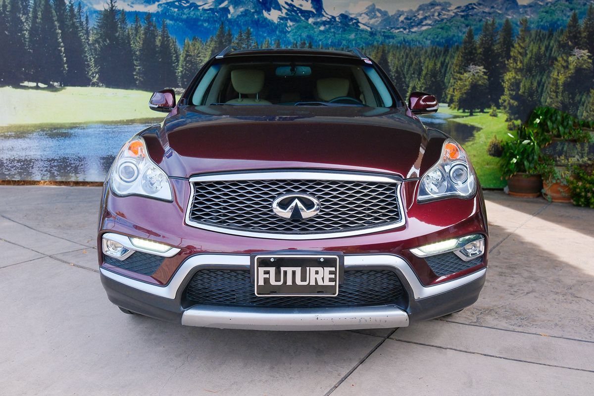 Used 2016 INFINITI QX50 2WD w/ Premium Package image 2