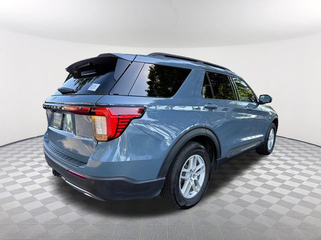 Used 2025 Ford Explorer Active w/ Active Comfort Package RWD image 5