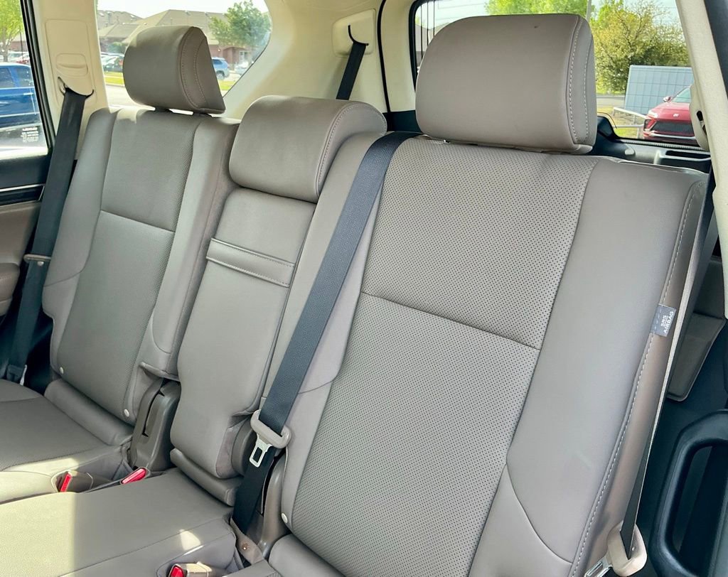 Used 2020 Lexus GX 460 Premium w/ Premium Package AWD/4WD image 30