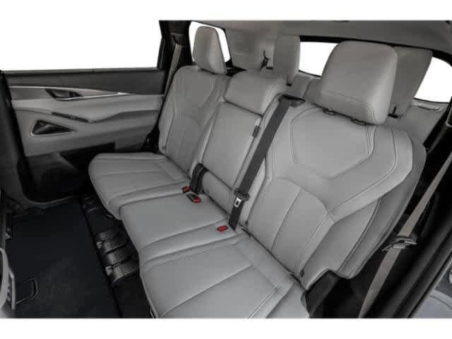 Certified 2026 INFINITI QX60 Luxe w/ Cargo Package AWD/4WD image 15