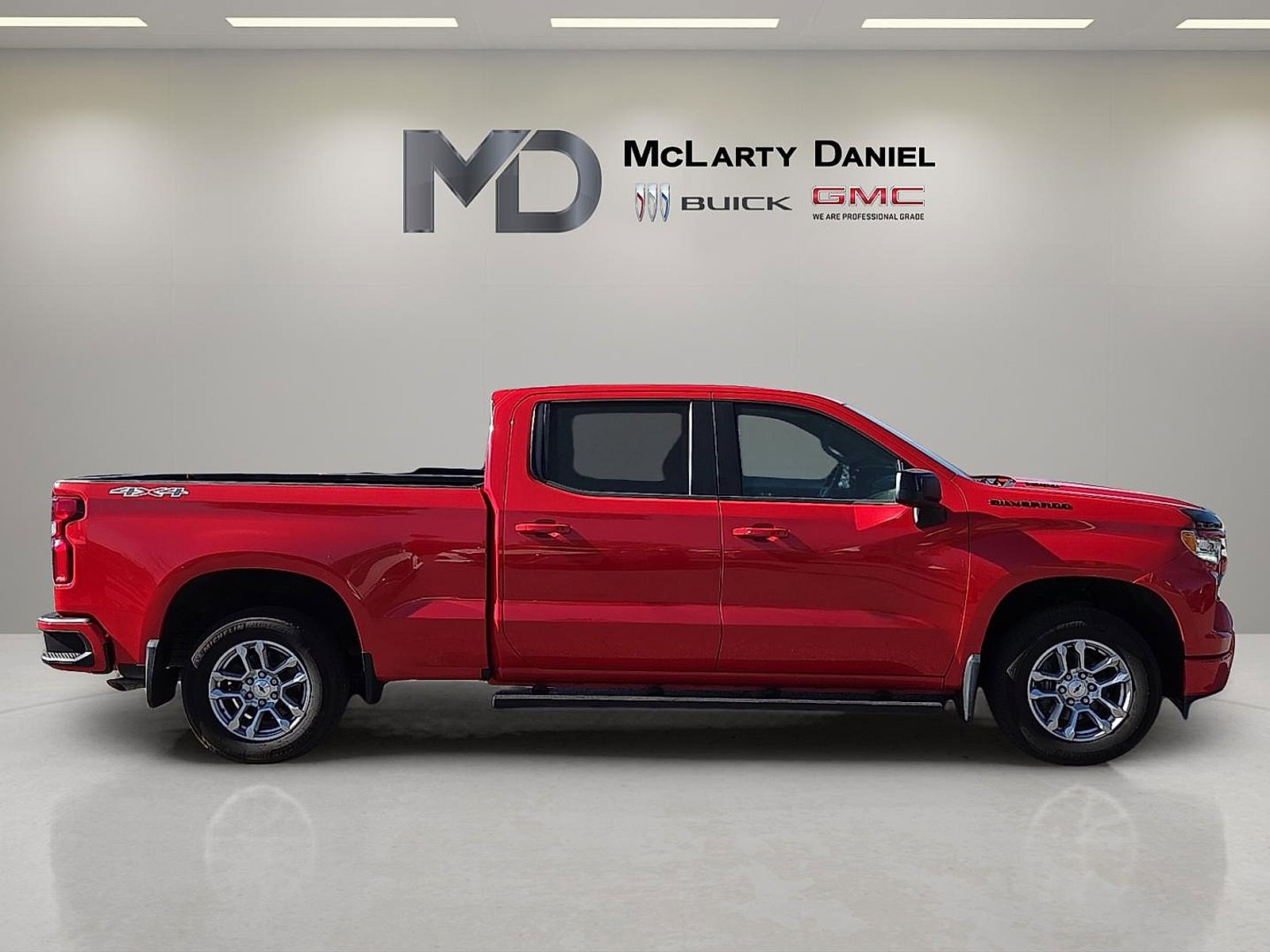 Used 2022 Chevrolet Silverado 1500 RST image 6