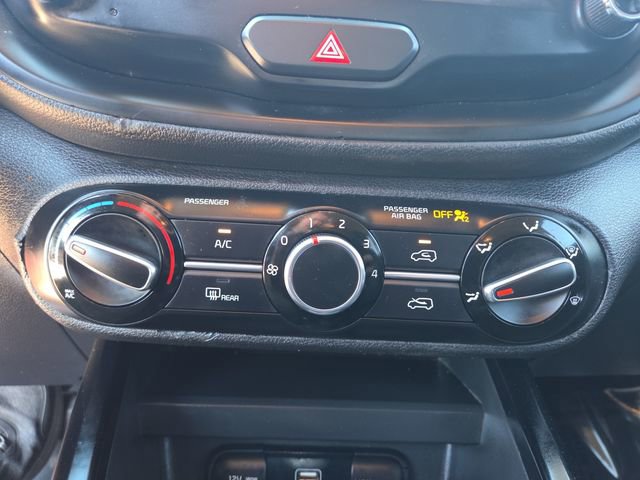 Used 2020 Kia Soul LX FWD image 25