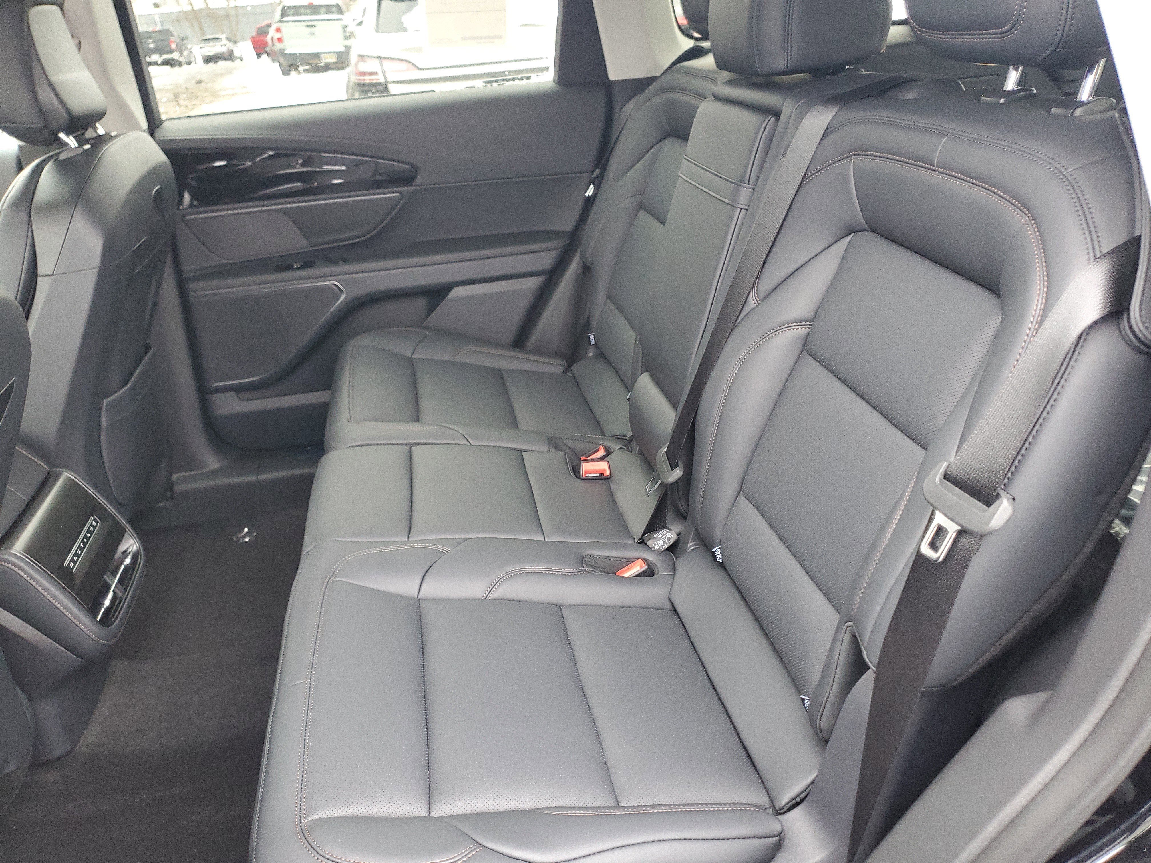 New 2026 Lincoln Nautilus Premier image 29