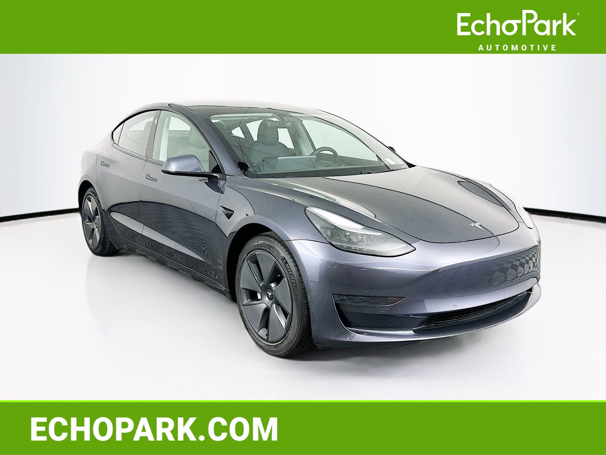 Used 2021 Tesla Model 3 Standard Range Plus image 1