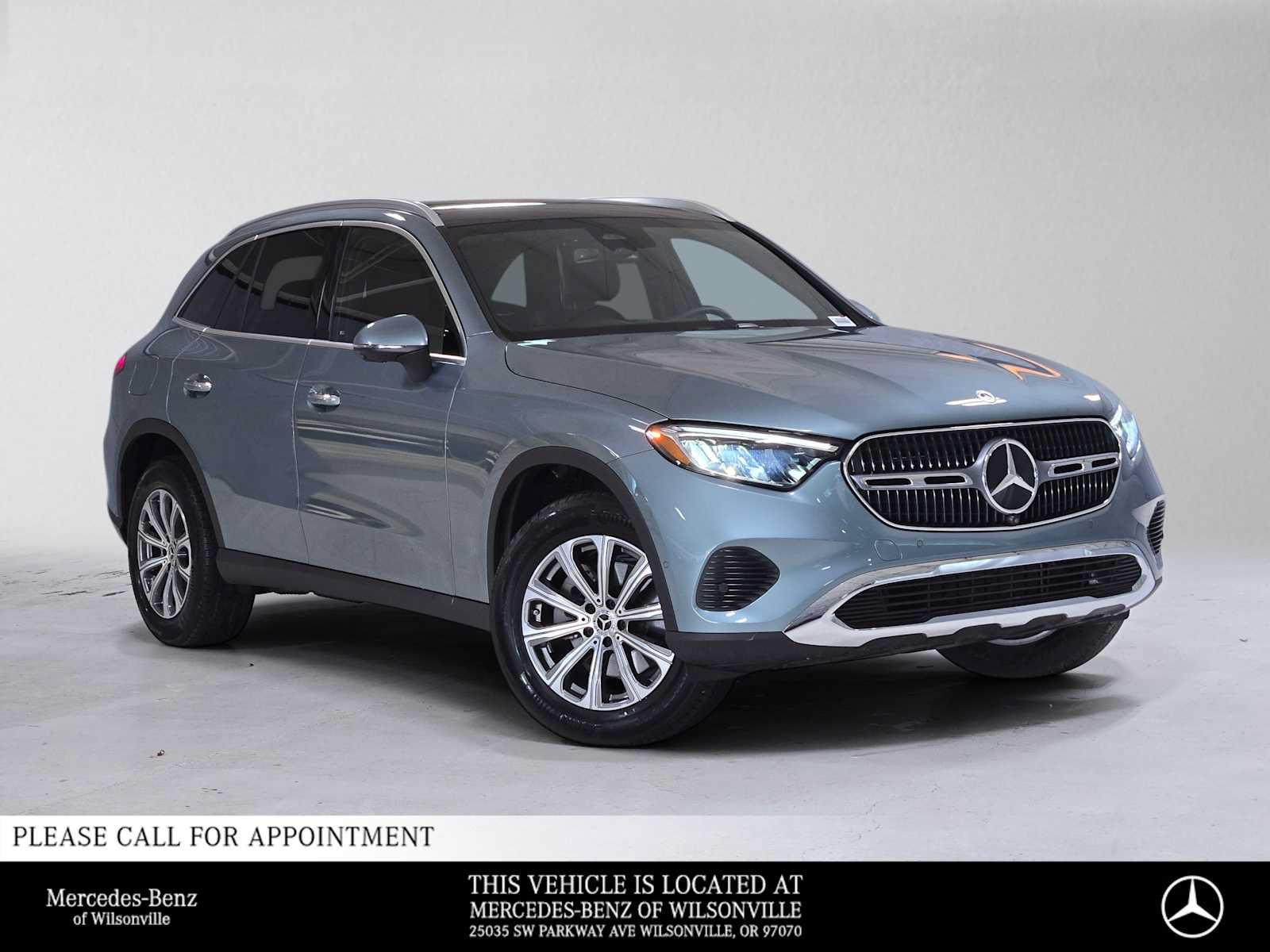 Used 2026 Mercedes-Benz GLC 300 4MATIC image 1