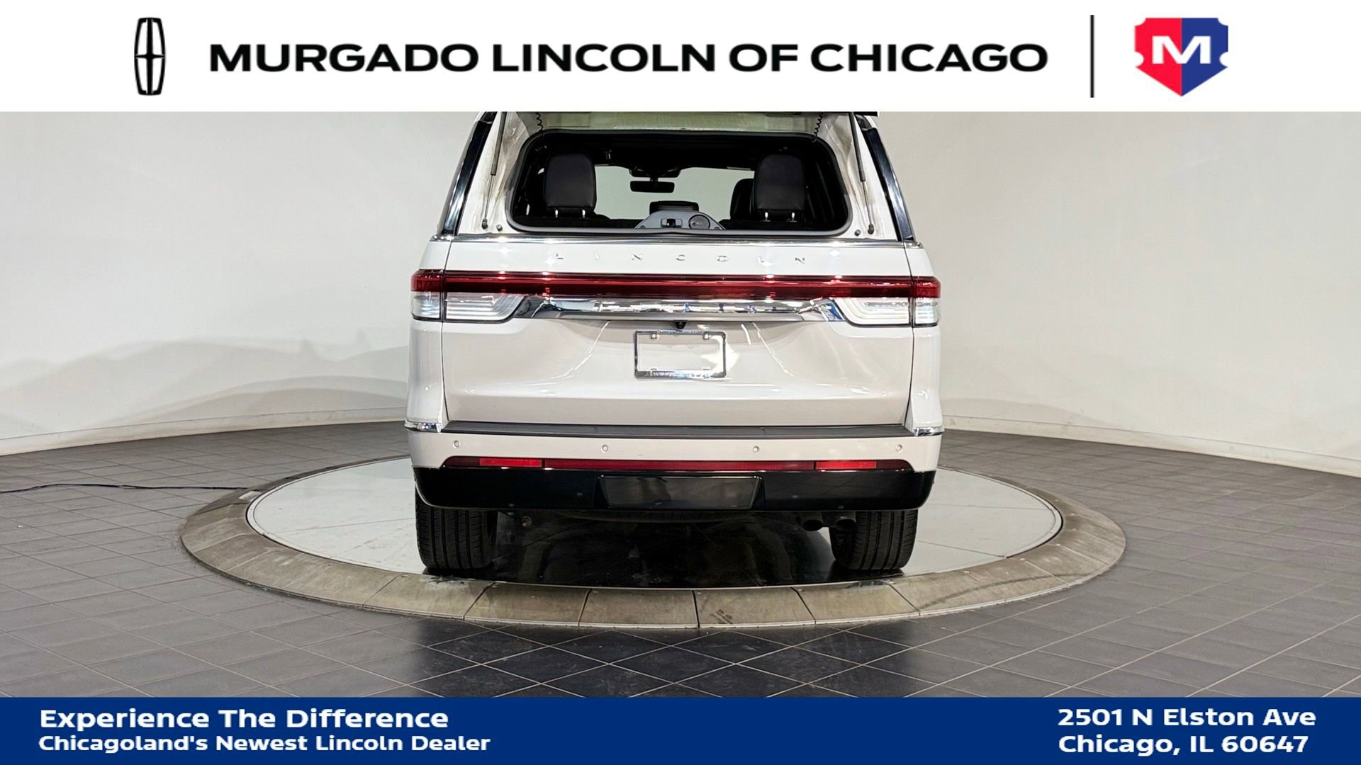 Used 2023 Lincoln Navigator Reserve image 30