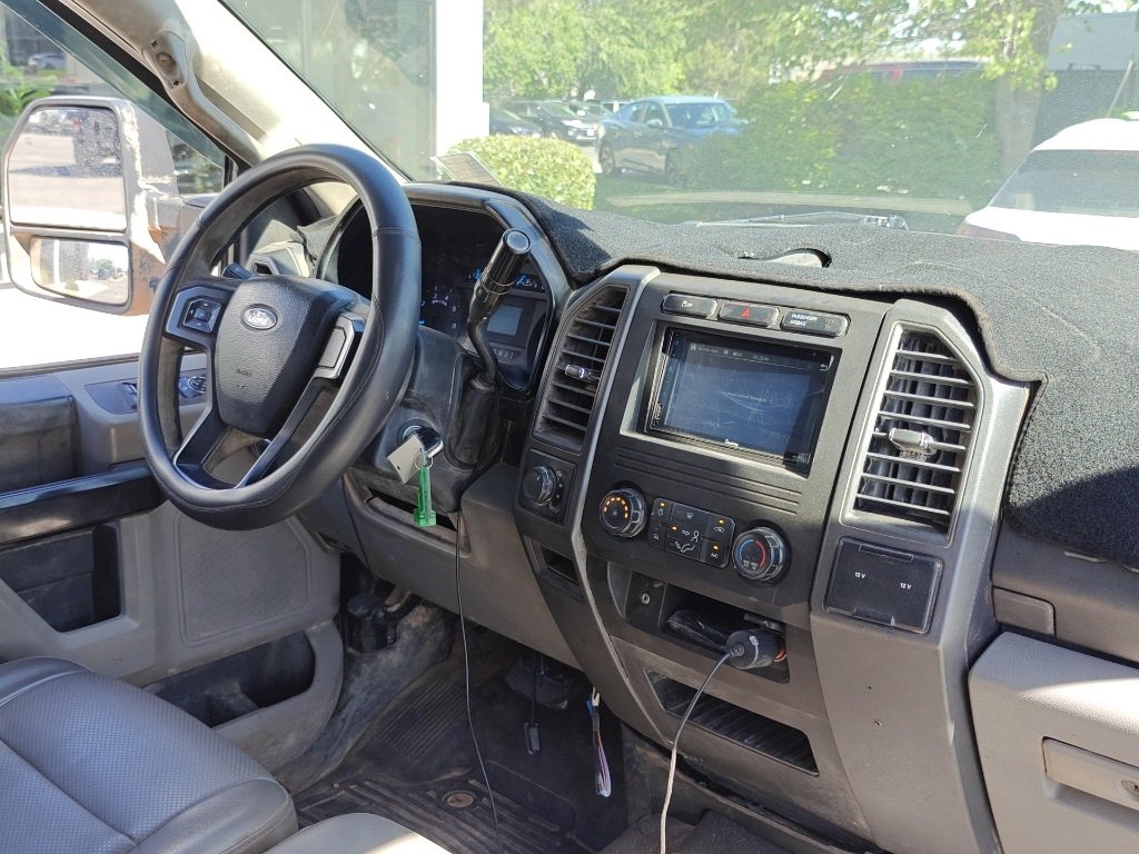 Used 2019 Ford F250 XL w/ Power Equipment Group image 27