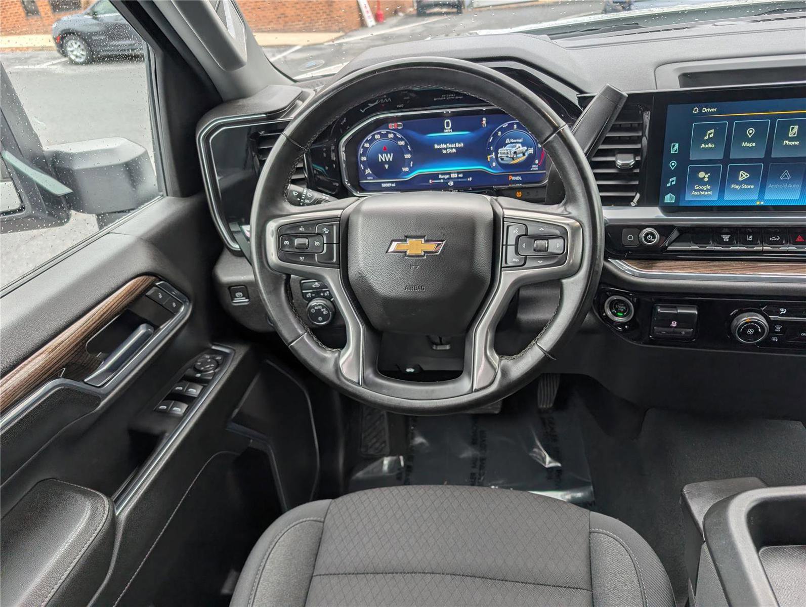 Used 2024 Chevrolet Silverado 3500 LT image 17