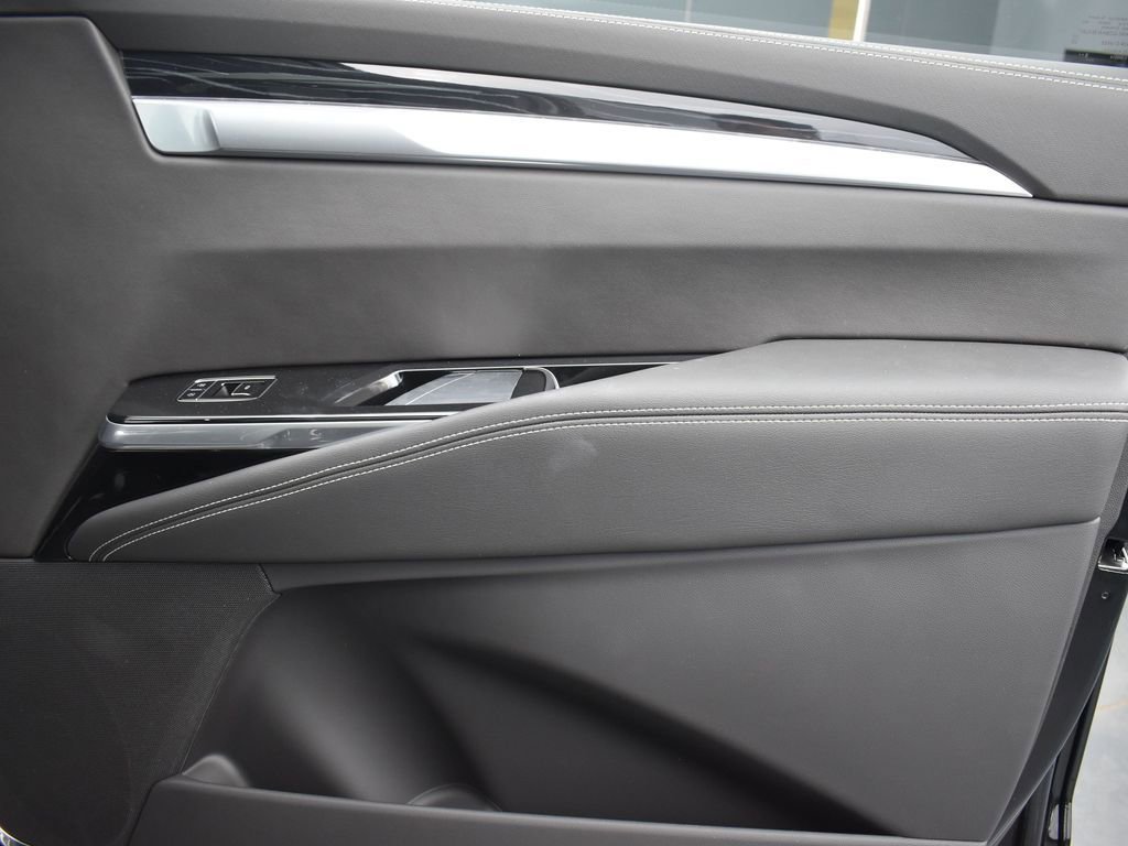 Certified 2026 Cadillac Escalade ESV Sport w/ Touring Package image 37