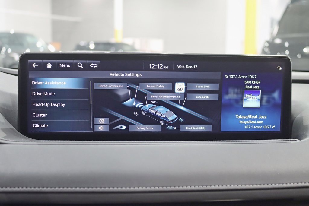 Used 2023 Genesis G80 image 25