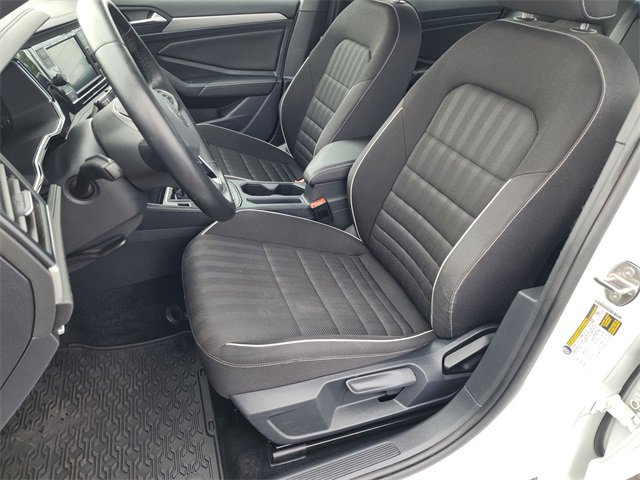 Used 2024 Volkswagen Jetta Sport image 26