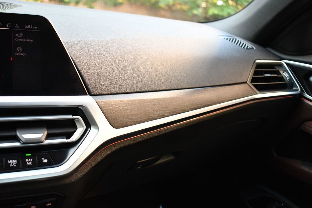 Used 2022 BMW M440i Convertible image 34