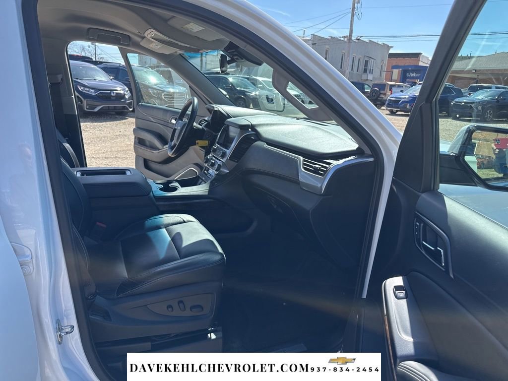 Used 2016 Chevrolet Suburban LT image 24