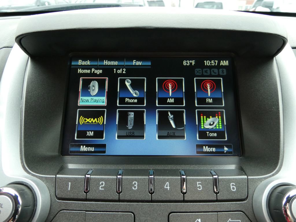 Used 2017 Chevrolet Equinox LS image 26