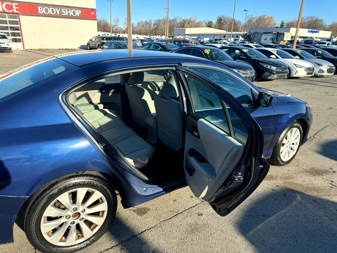 Used 2015 Honda Accord LX image 11
