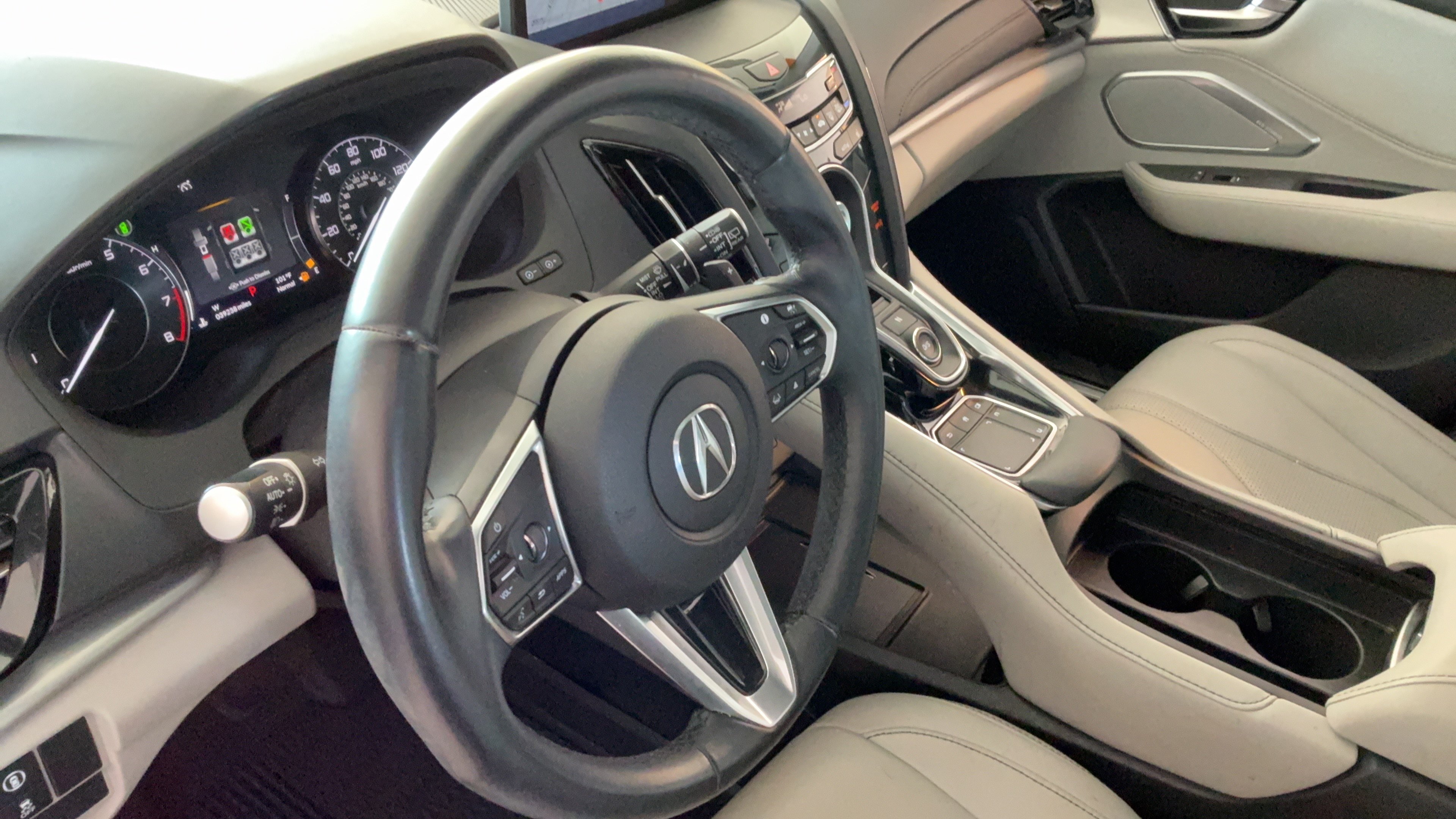 Used 2023 Acura RDX FWD w/ Technology Package image 19