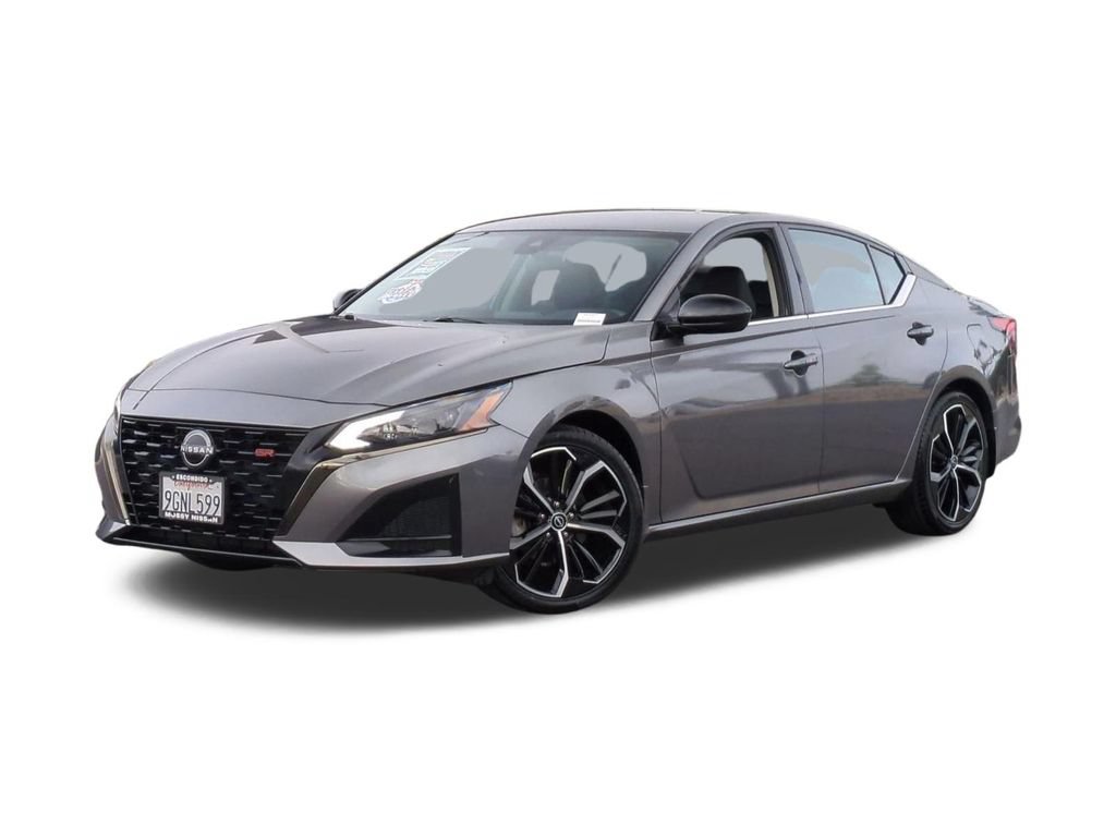 Used 2023 Nissan Altima 2.5 SR FWD image 1