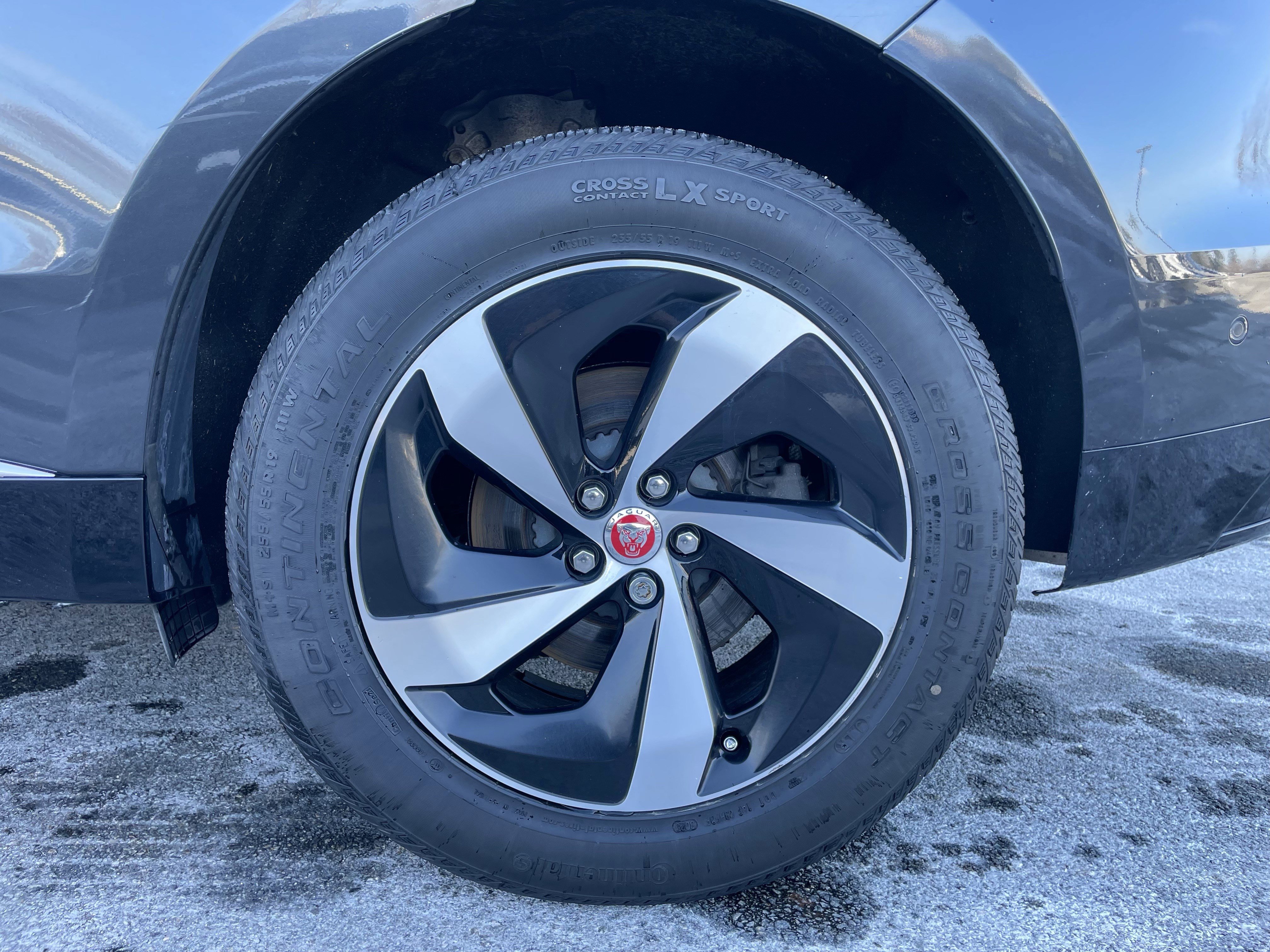 Used 2021 Jaguar F-PACE S image 10