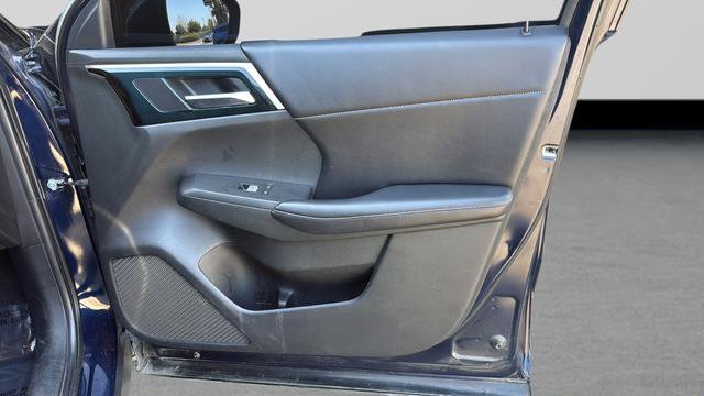 Used 2022 Mitsubishi Outlander SE image 24