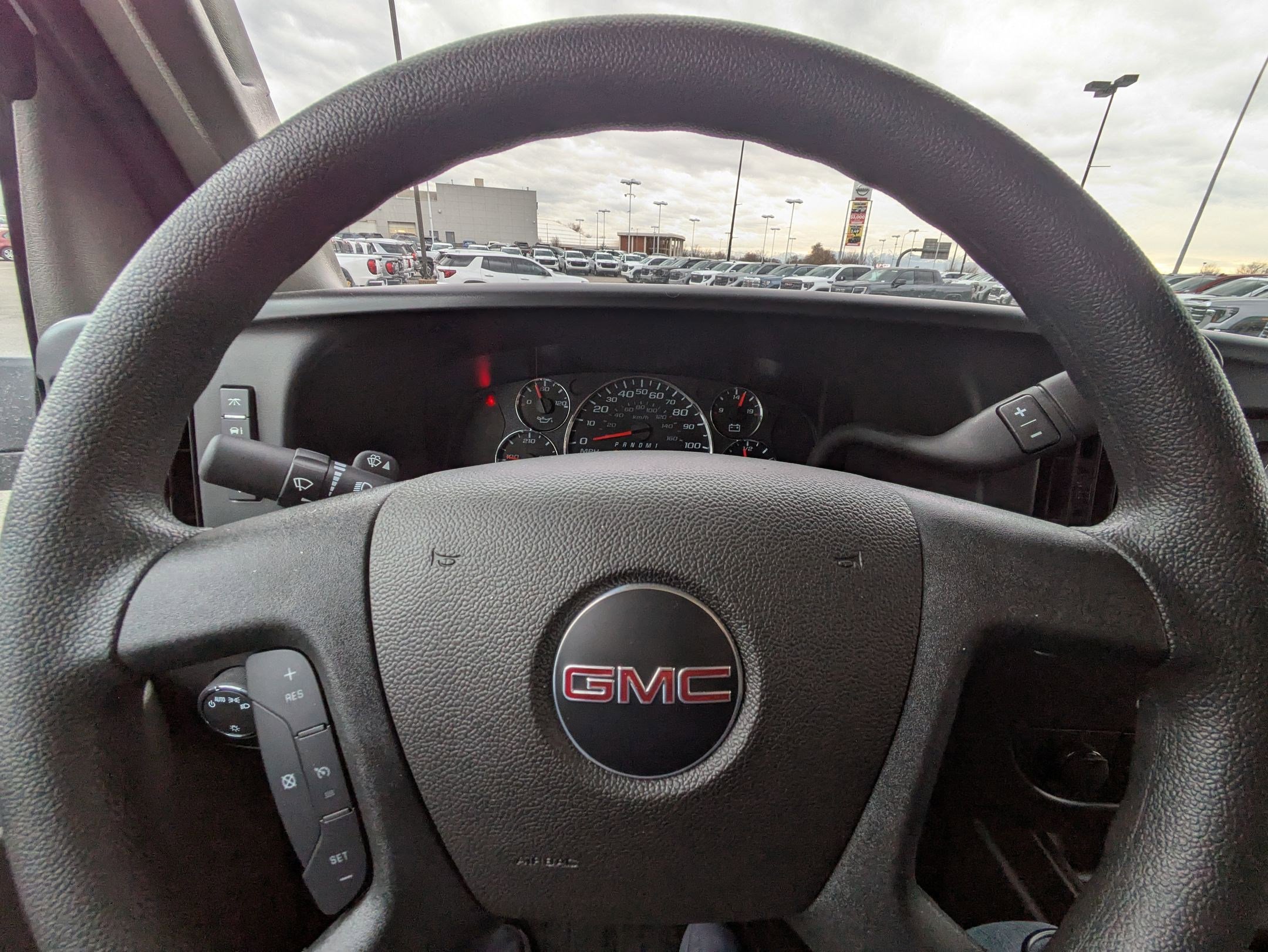 New 2025 GMC Savana 2500 w/ Safety Package RWD image 15