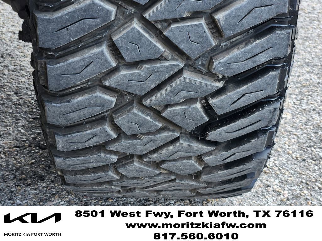 Used 2020 Ford F250 Platinum w/ FX4 Off-Road Package AWD/4WD image 10