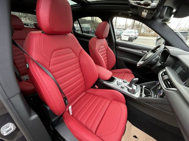 New 2026 Alfa Romeo Stelvio Sprint AWD/4WD image 15