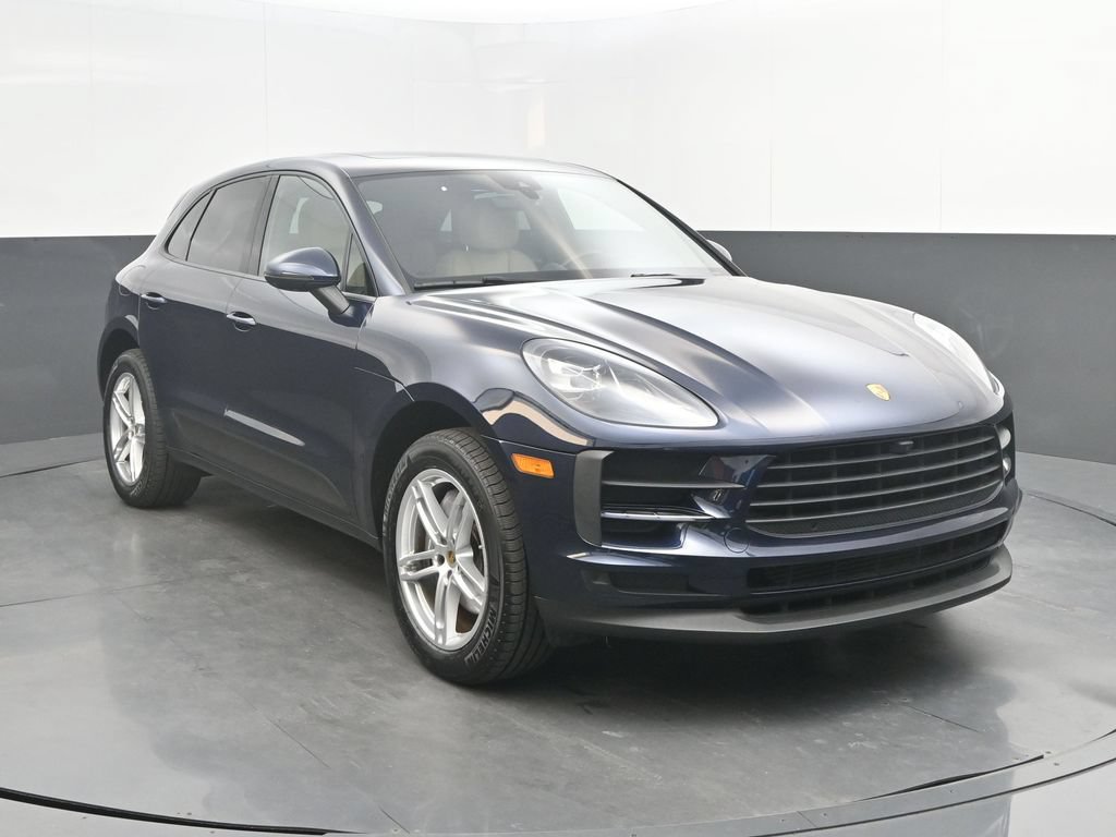 Certified 2021 Porsche Macan AWD/4WD image 9