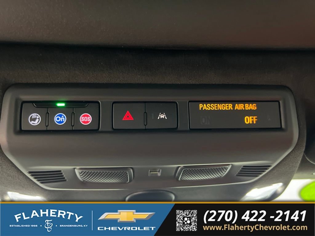 Used 2025 Chevrolet Corvette Z06 RWD image 30