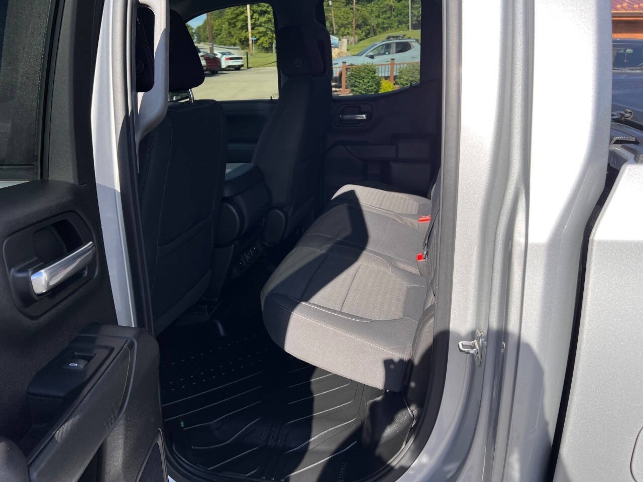 Used 2019 Chevrolet Silverado 1500 LT w/ All-Star Edition AWD/4WD image 23