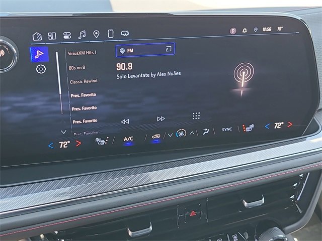 Used 2025 Chevrolet Suburban RST image 33