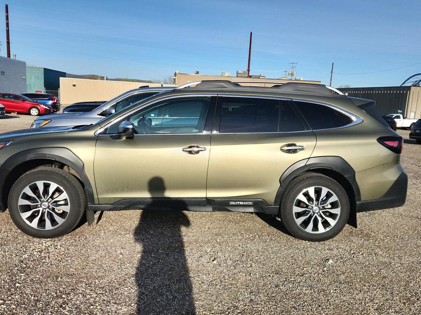 Used 2024 Subaru Outback Touring w/ Popular Package #2 image 7