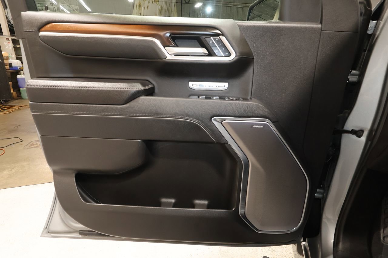 Used 2025 GMC Sierra 1500 Denali AWD/4WD image 25