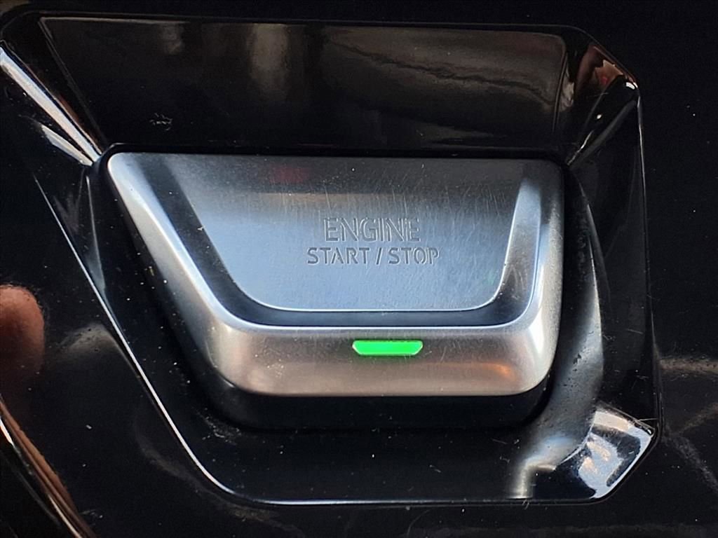 Used 2024 GMC Sierra 2500 AT4 w/ AT4 Premium Plus Package AWD/4WD image 9