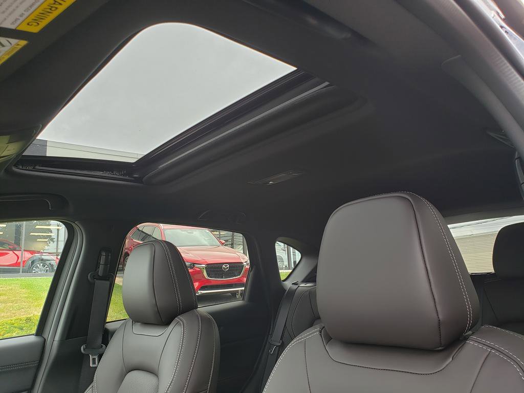 New 2025 MAZDA CX-5 Signature image 7