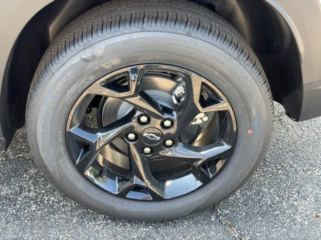 New 2026 Chevrolet Trax LT w/ Driver Confidence Package FWD image 8