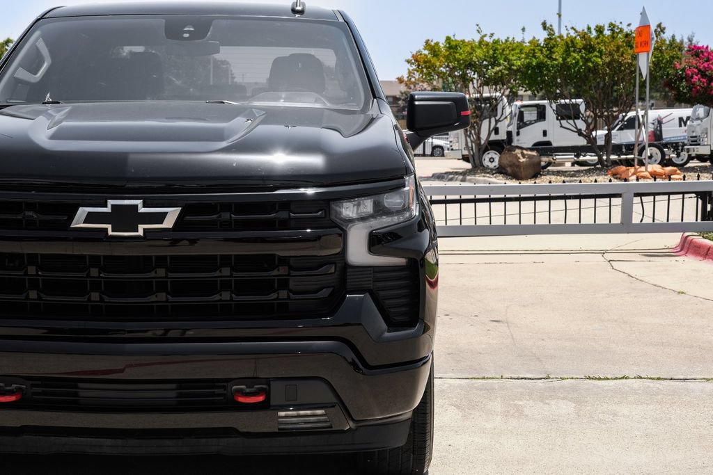 Used 2023 Chevrolet Silverado 1500 RST w/ Redline Edition AWD/4WD image 48