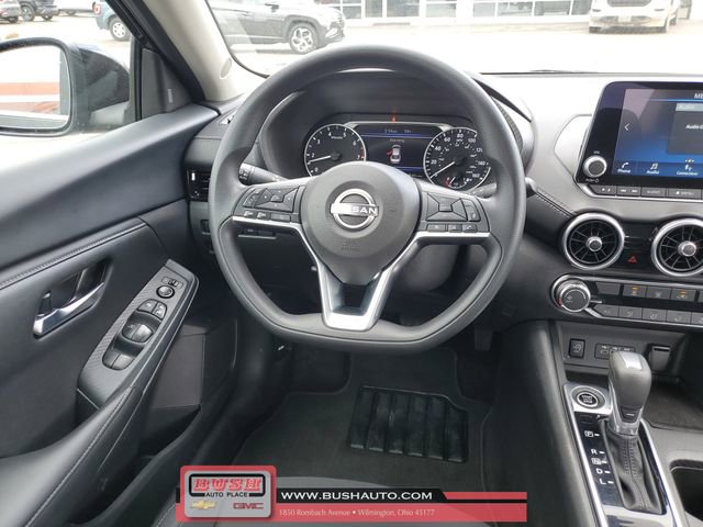 Used 2025 Nissan Sentra SV image 10