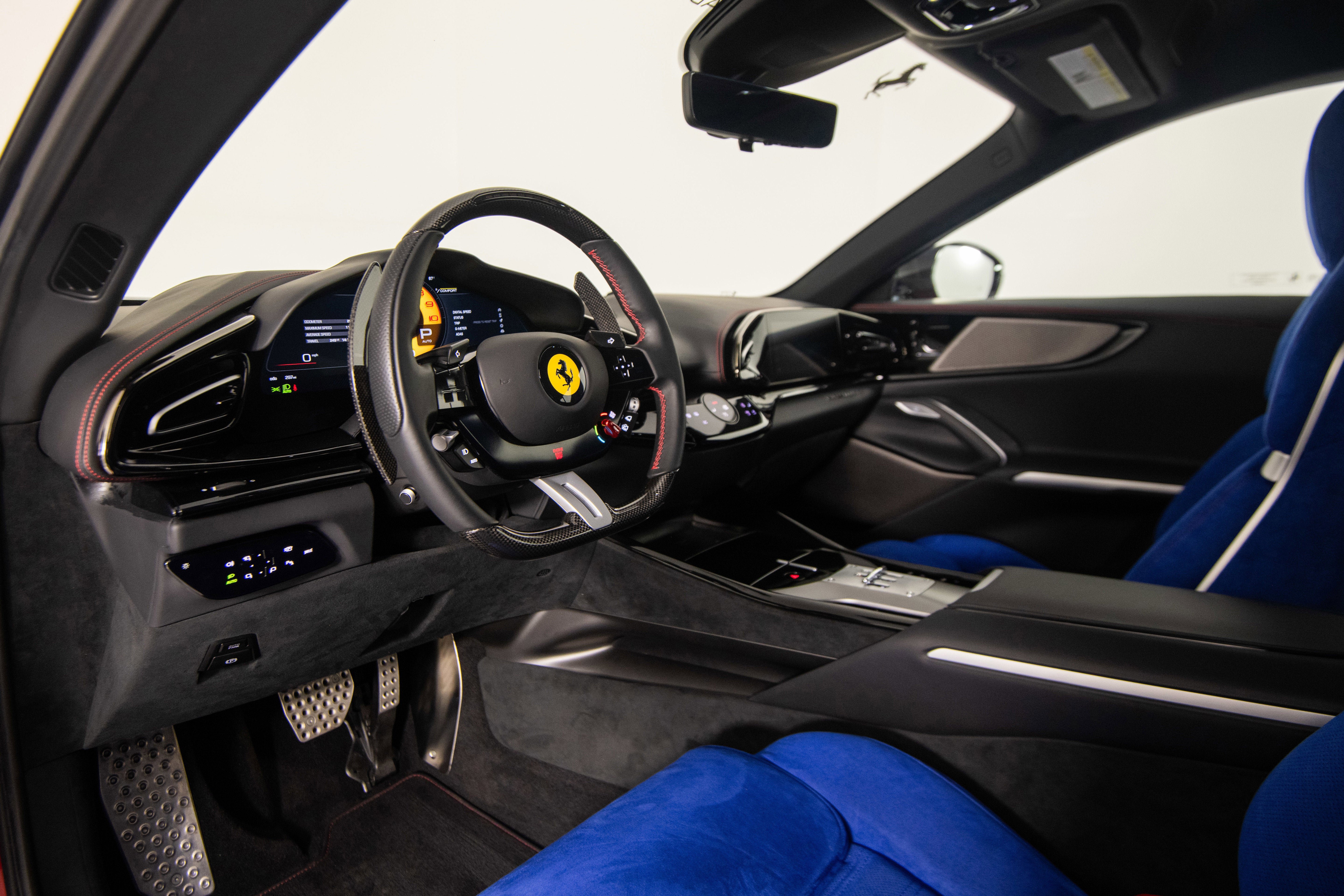 Certified 2025 Ferrari Purosangue AWD/4WD image 12