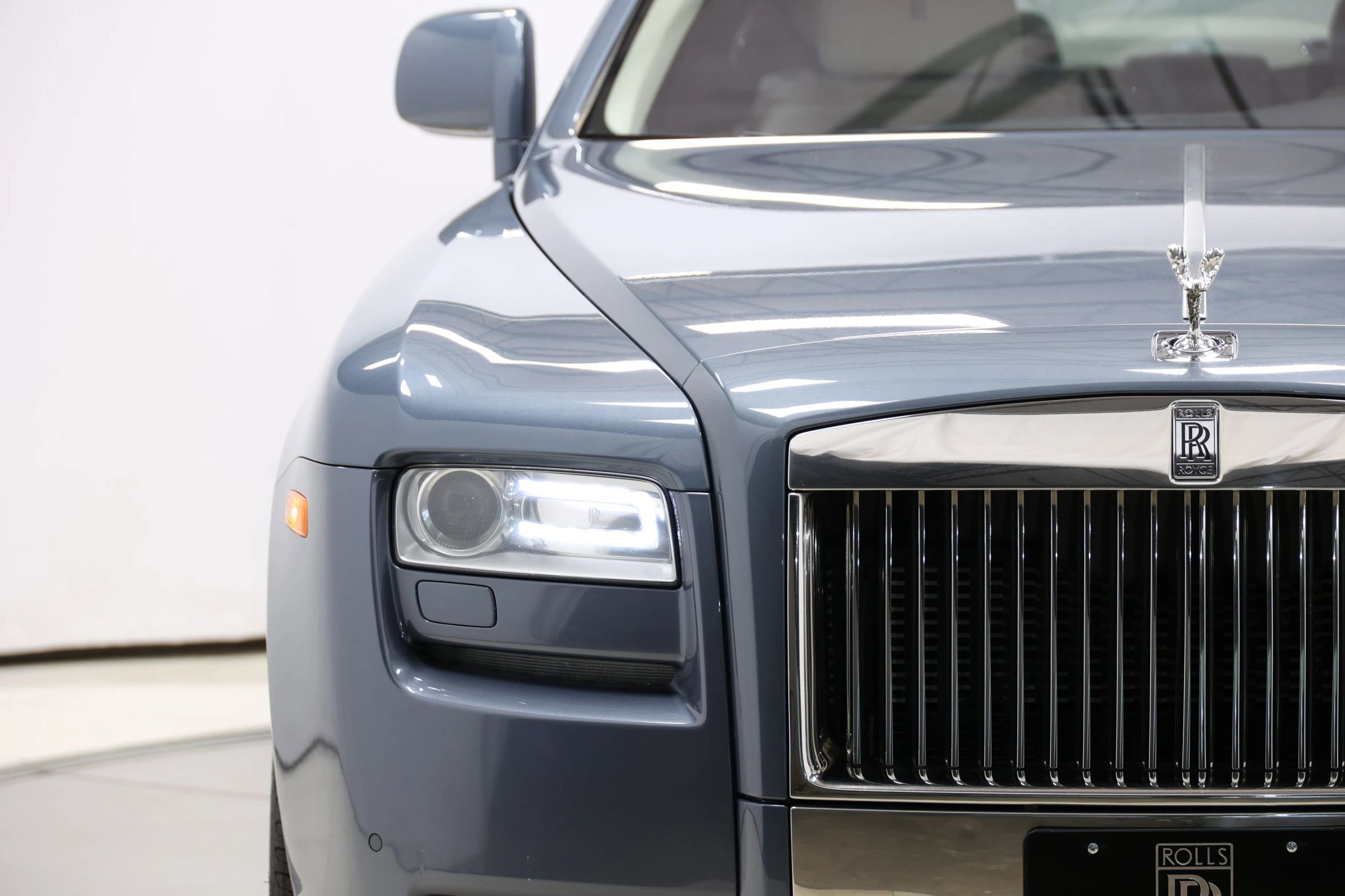 Used 2011 Rolls-Royce Ghost image 97