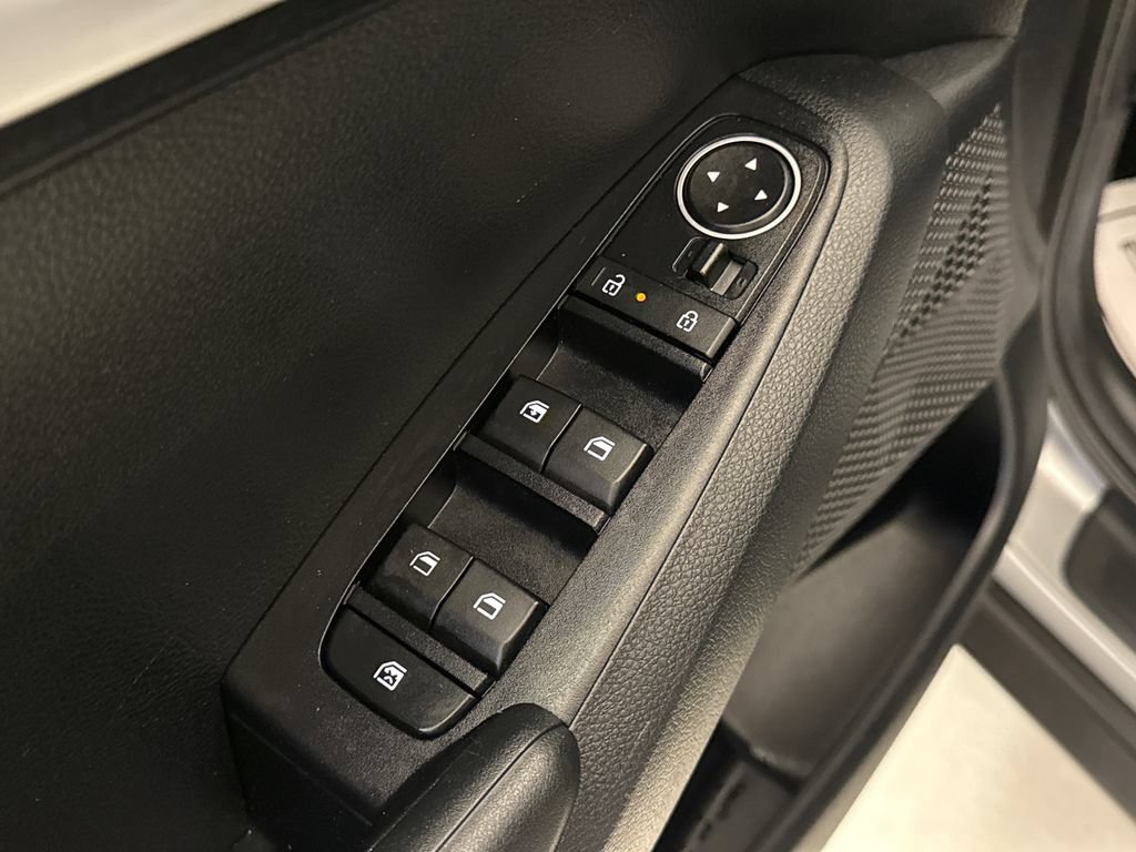 Used 2026 Kia Seltos LX AWD/4WD image 21