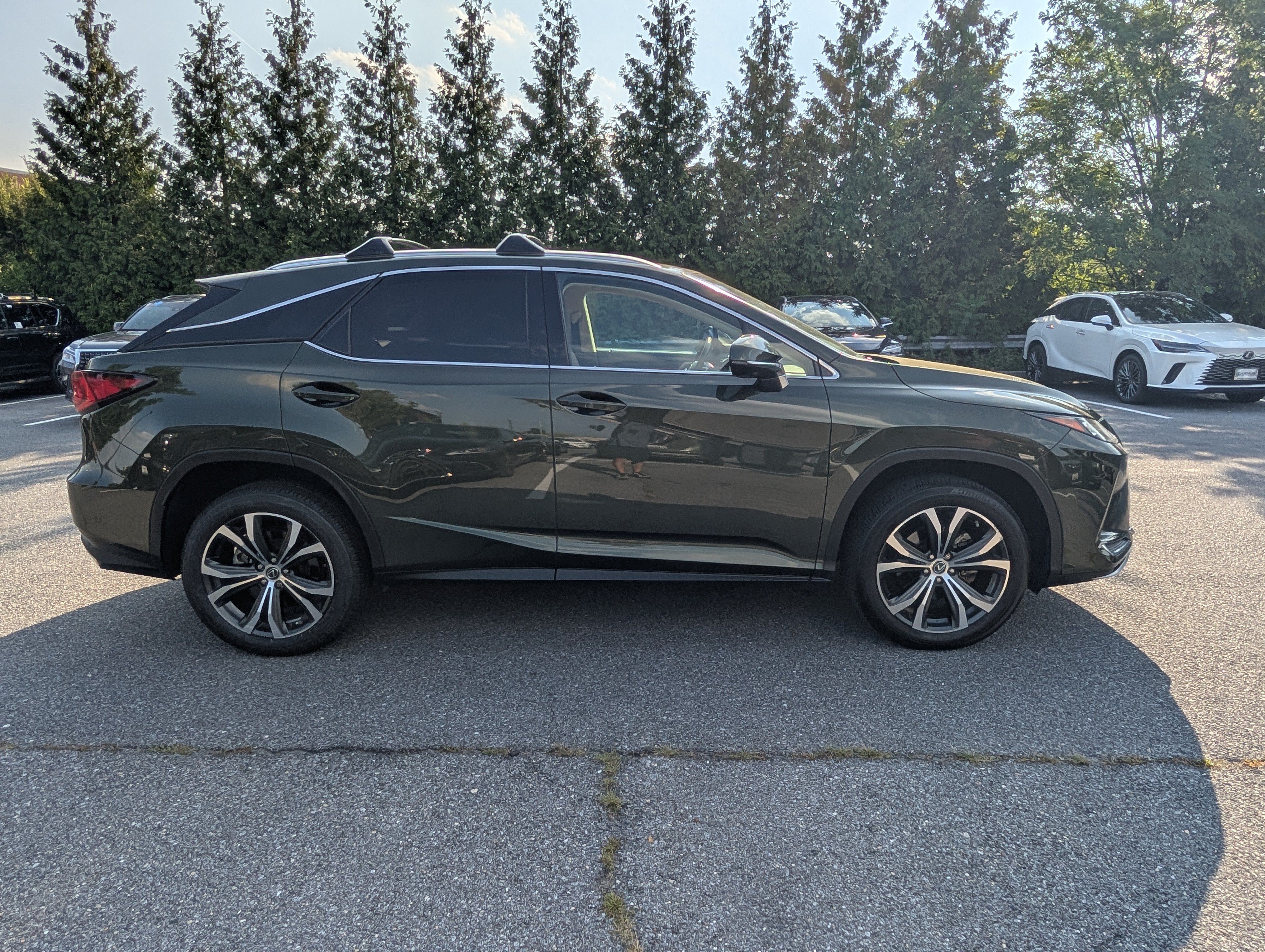 Used 2021 Lexus RX 350 FWD w/ Premium Package image 2