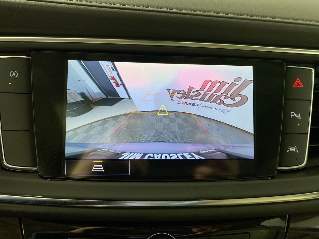 Used 2023 Buick Enclave Essence w/ Experience Buick Package image 17