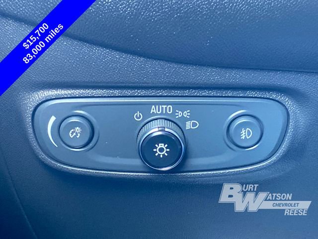 Used 2020 Chevrolet Equinox LT w/ Driver Convenience Package image 32